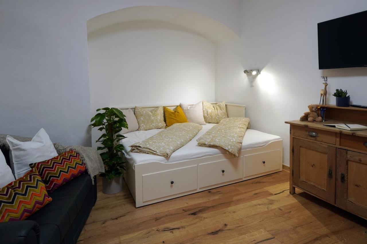 Altstadt Apartment Am Schergentor Hall in Tirol Eksteriør billede